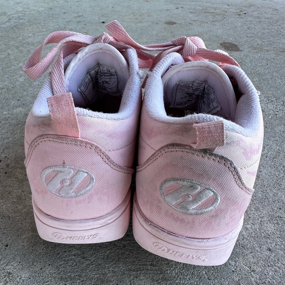 Kids Girls Light Pink Lace Up Heelys Sneakers Wheels Footwear Skate Shoes Youth2 - Picture 9 of 12